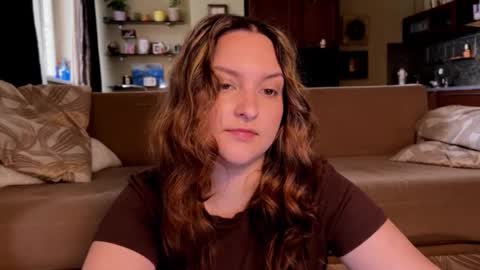 Snapshot of wievin chatting on 10-29-25, 11:01 VI online show from 10-29-25, 11:01