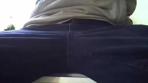 Snapshot of wifewatcher123 chatting on 12-17-25, 12:44 wifewatcher123 online show from 12-17-25, 12:44