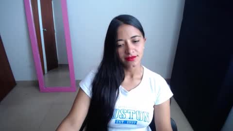 Snapshot of wifhot chatting on 02-10-25, 09:58 Ilauren online show from 02-10-25, 09:58