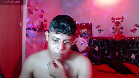 Snapshot of wiilliam_20 chatting on 12-04-24, 02:15 wiilliam online show from 12-04-24, 02:15