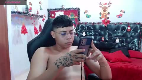 Snapshot of wiilliam_20 chatting on 12-21-24, 06:12 wiilliam online show from 12-21-24, 06:12