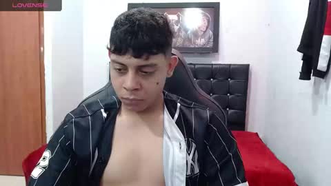 Snapshot of wiilliam_20 chatting on 02-27-25, 01:38 wiilliam online show from 02-27-25, 01:38