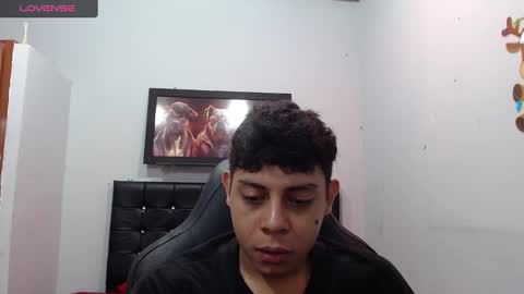 Snapshot of wiilliam_20 chatting on 03-10-25, 12:04 wiilliam online show from 03-10-25, 12:04