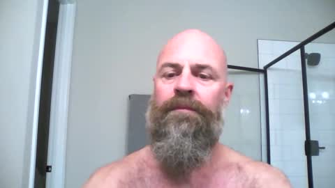 wil1565 online show from 12-18-25, 01:44