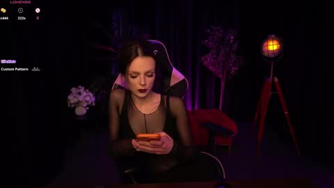 Snapshot of wild_alice_me chatting on 06-03-26, 03:50 Alice online show from 06-03-26, 03:50