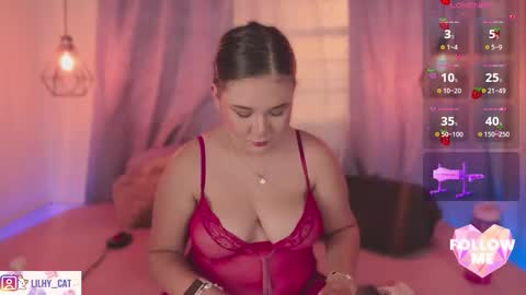 Lily  online show from 09-20-25, 07:37