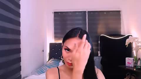 Snapshot of wild_lily30 chatting on 02-05-25, 04:37 wild lily30 online show from 02-05-25, 04:37