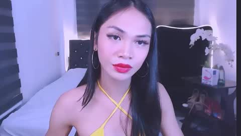 Snapshot of wild_lily30 chatting on 02-09-25, 09:28 wild lily30 online show from 02-09-25, 09:28