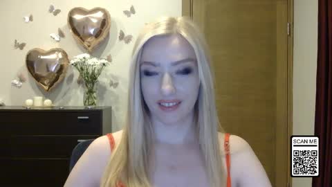 Snapshot of wild_silk_desire chatting on 05-09-26, 06:24 Alina online show from 05-09-26, 06:24