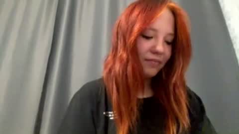 Snapshot of wildaskye chatting on 06-18-26, 02:10 Brie online show from 06-18-26, 02:10