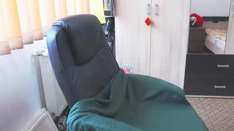 Bea online show from 03-12-26, 08:20