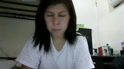 Snapshot of wildbrownchick69 chatting on 12-12-24, 11:40 WildChick online show from 12-12-24, 11:40