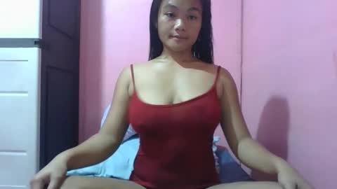 wildchilly_pearl19 online show from 01-06-26, 03:21