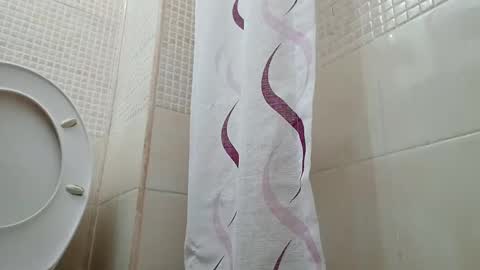 Snapshot of wilddope chatting on 03-07-25, 12:58 the alpha man online show from 03-07-25, 12:58