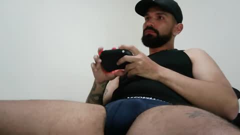 Snapshot of wilder_grey chatting on 01-21-25, 08:54 Wilder Grey online show from 01-21-25, 08:54