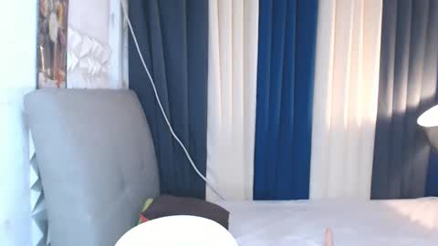 Snapshot of wildhot_pauleen4uxxx chatting on 11-14-25, 04:44 pauleen online show from 11-14-25, 04:44