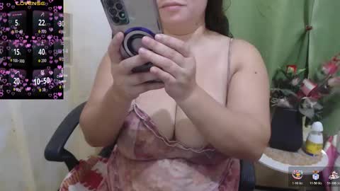 Snapshot of wildhotasianx chatting on 12-22-25, 05:26 wildhotasianx online show from 12-22-25, 05:26