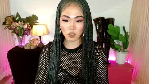 Snapshot of wildhotcore chatting on 12-14-25, 06:41 Lianelaiza online show from 12-14-25, 06:41