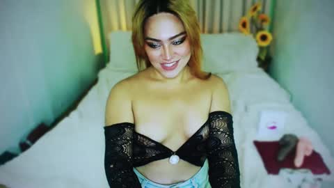 Snapshot of wildhotivana chatting on 02-10-25, 09:15 ivana online show from 02-10-25, 09:15