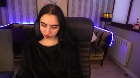 Alena online show from 02-25-25, 01:39