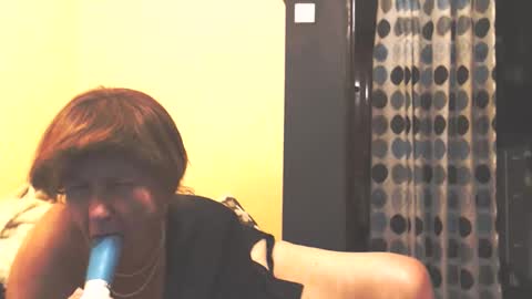 WildRedCat online show from 11-25-25, 09:15