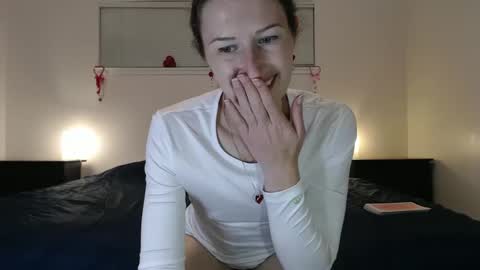 WildRose L - check my Pinned tweet if you dont see me online within 5 minutes after Ive sent email notifications online show from 02-28-25, 02:09