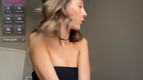 wildsable_ online show from 10-09-25, 09:29