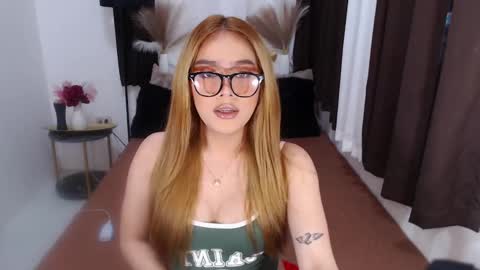 Snapshot of wildsassy0719 chatting on 01-20-25, 05:15 shea online show from 01-20-25, 05:15