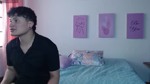 wildseductor1 online show from 07-10-26, 06:21