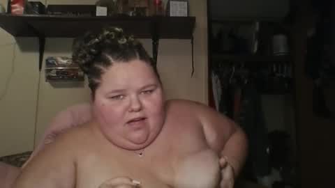 Snapshot of wildsouthernbaby chatting on 01-10-26, 10:47 Dallas online show from 01-10-26, 10:47