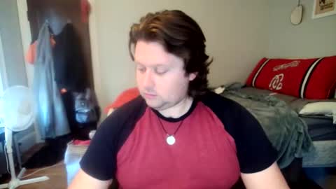 Snapshot of wildwing88888 chatting on 10-18-25, 05:25 wildwing88888 online show from 10-18-25, 05:25