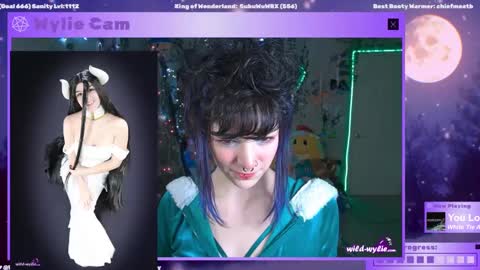 Snapshot of wildwylie chatting on 12-11-24, 03:02 Wylie Wanderlust online show from 12-11-24, 03:02