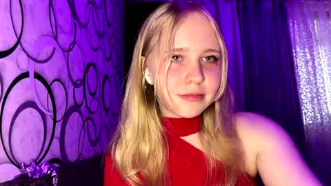 Anny online show from 05-26-26, 09:16
