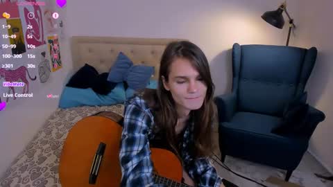 Will My schedule for this week Monday Tuesday ThursdaySaturday online show from 11-12-25, 01:55