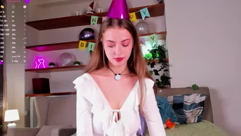 Snapshot of willacrago chatting on 09-26-25, 03:16 Anna online show from 09-26-25, 03:16