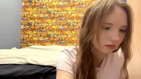 Snapshot of willenasow chatting on 01-09-26, 07:37 Olivia online show from 01-09-26, 07:37