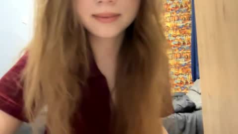 Snapshot of willenasow chatting on 01-15-26, 07:06 Olivia online show from 01-15-26, 07:06