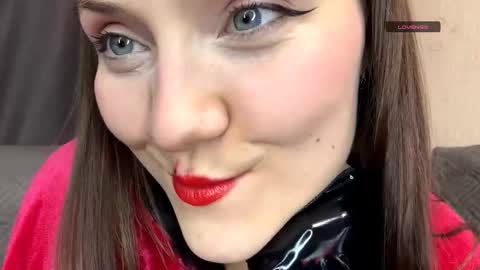 Snapshot of willetteplato chatting on 03-05-26, 05:31 Adele online show from 03-05-26, 05:31