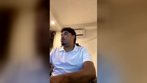 Snapshot of william_david chatting on 12-16-25, 09:20 william david online show from 12-16-25, 09:20