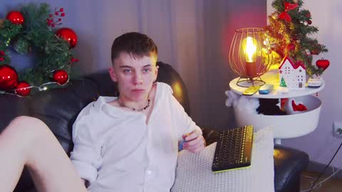 Snapshot of william_ross chatting on 01-10-25, 05:26 will online show from 01-10-25, 05:26