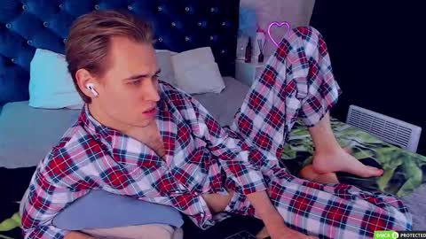 William online show from 10-05-25, 03:05