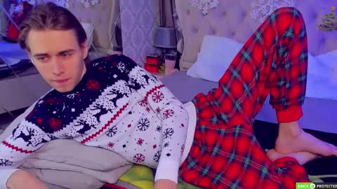 Snapshot of williamdyson chatting on 12-18-25, 03:01 William online show from 12-18-25, 03:01