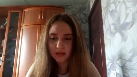 Snapshot of williekuske chatting on 06-16-26, 01:25 Aria online show from 06-16-26, 01:25