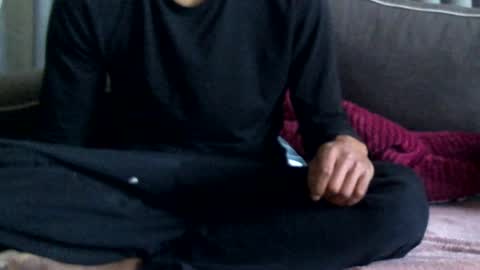 Snapshot of willingwillwet chatting on 04-04-26, 12:46 Call me Babe online show from 04-04-26, 12:46