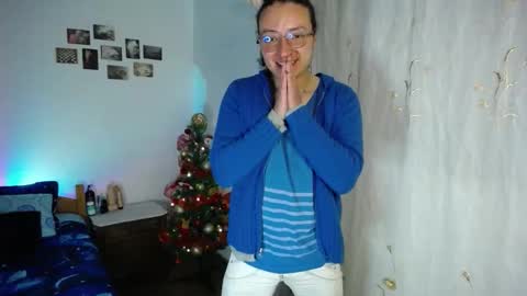 Snapshot of willmonkey chatting on 12-20-25, 03:57 willmonkey online show from 12-20-25, 03:57