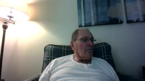 Snapshot of willnedoher chatting on 06-13-26, 02:59 Willhedoher online show from 06-13-26, 02:59