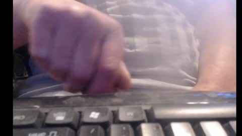Snapshot of willowstick chatting on 12-21-24, 09:04 DrainMyBalls online show from 12-21-24, 09:04
