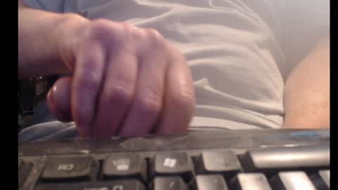 Snapshot of willowstick chatting on 01-11-25, 08:21 DrainMyBalls online show from 01-11-25, 08:21