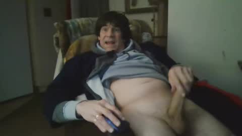 willtie26 online show from 02-04-25, 03:54