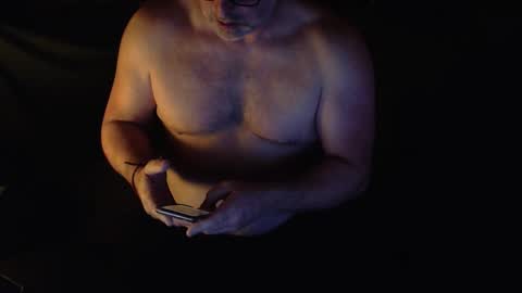 Snapshot of willwill2222 chatting on 01-15-26, 04:28 John online show from 01-15-26, 04:28